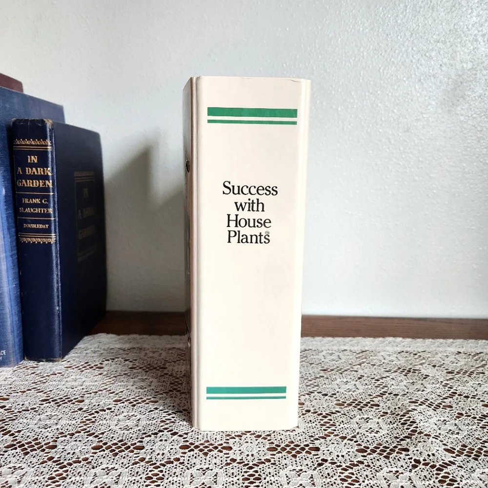Vintage Success with House Plants Binder